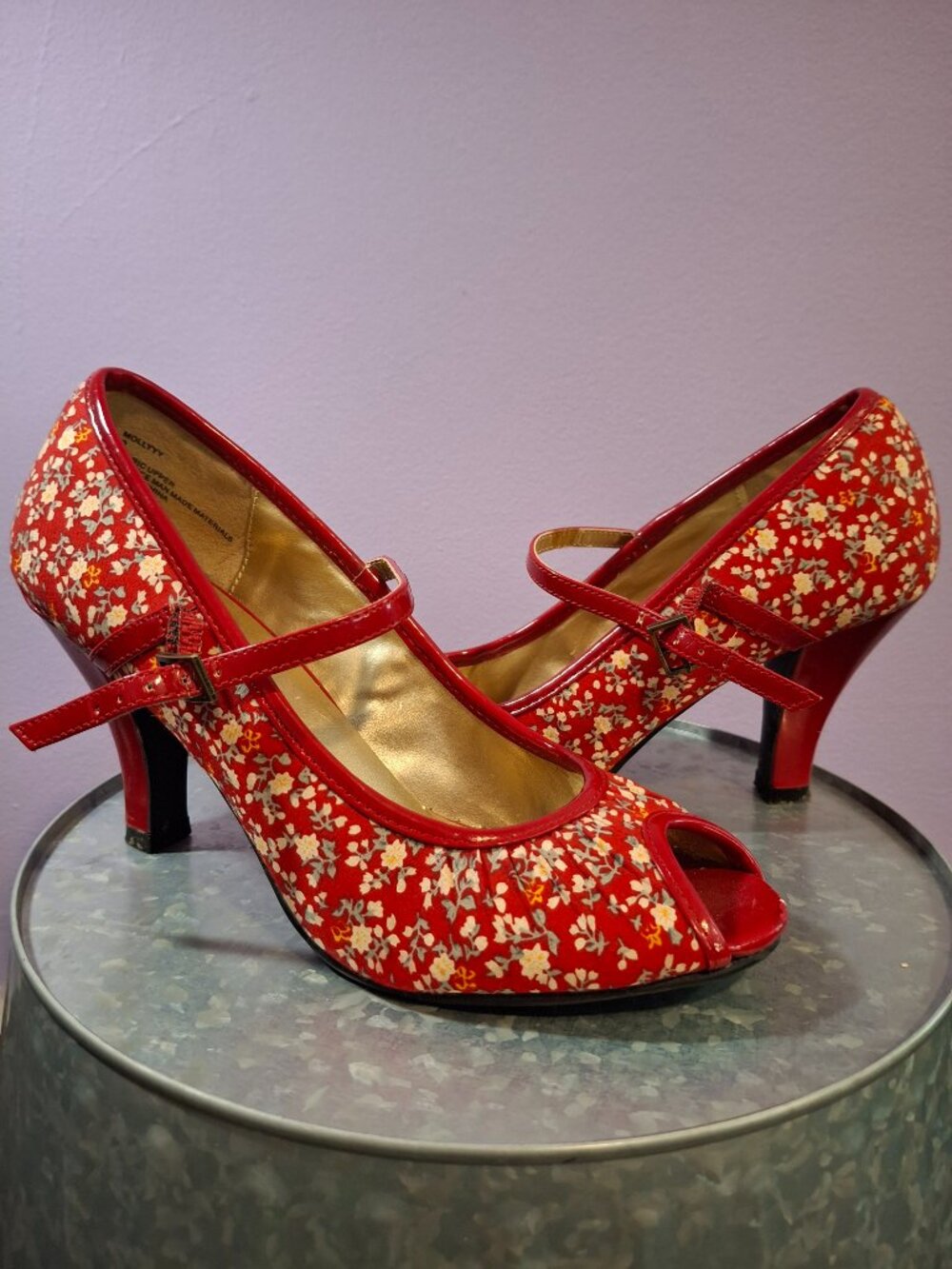Madden Girl Floral Mary Jane Pinup Heels - Sz 8 - Cherry Red